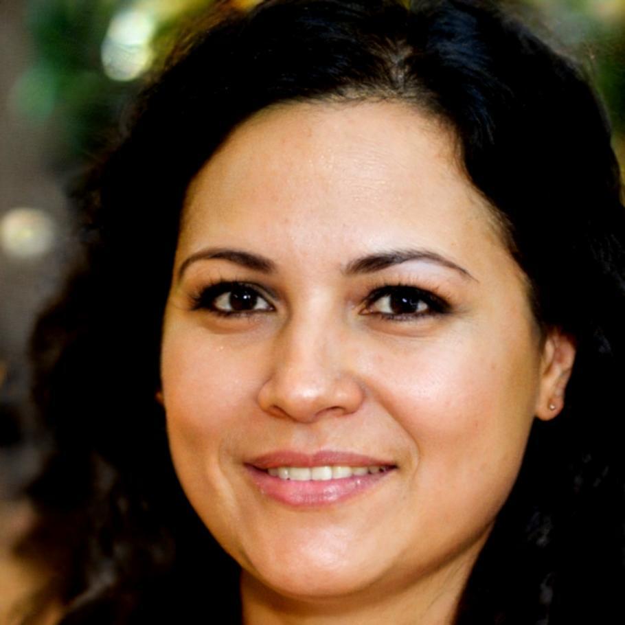 Dr. Helena Marchetti, Lead Financial Instructor